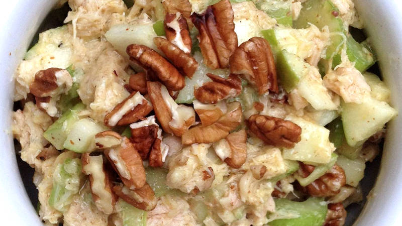 Tuna pecan salad